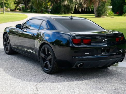 Used 2010 Chevrolet Camaro SS w/ RS Package image 3