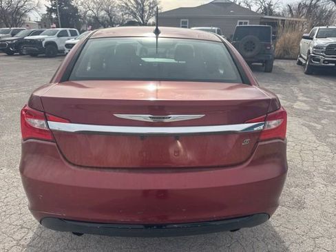 Used 2013 Chrysler 200 Touring w/ S Exterior Appearance Pkg image 9