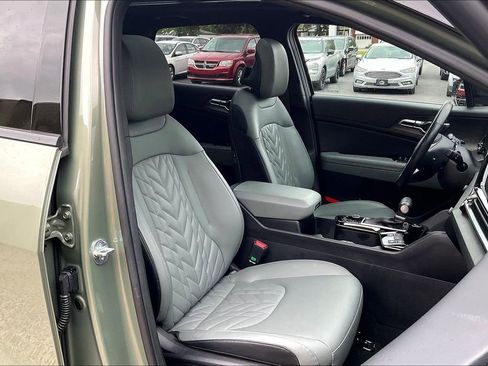 Used 2023 Kia Sportage X-Pro Prestige AWD/4WD image 7