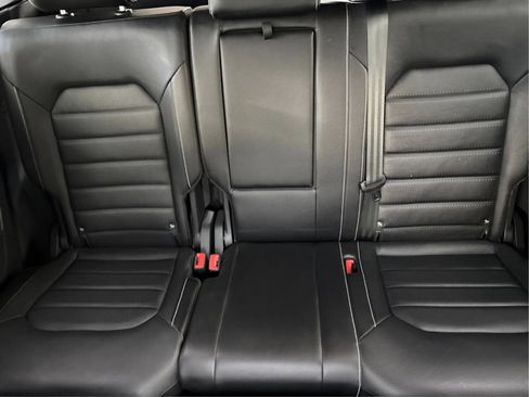 Used 2021 Volkswagen Atlas Cross Sport SEL Premium AWD/4WD image 47