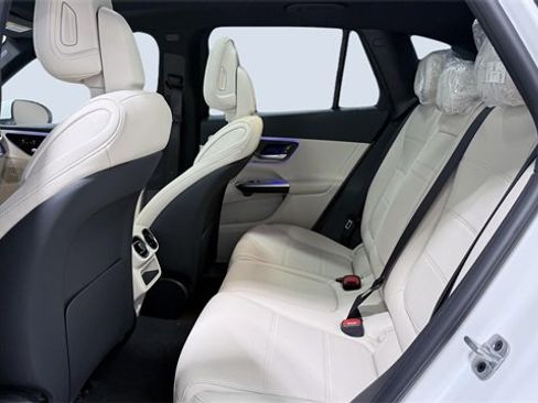 New 2026 Mercedes-Benz GLC 300 4MATIC image 7