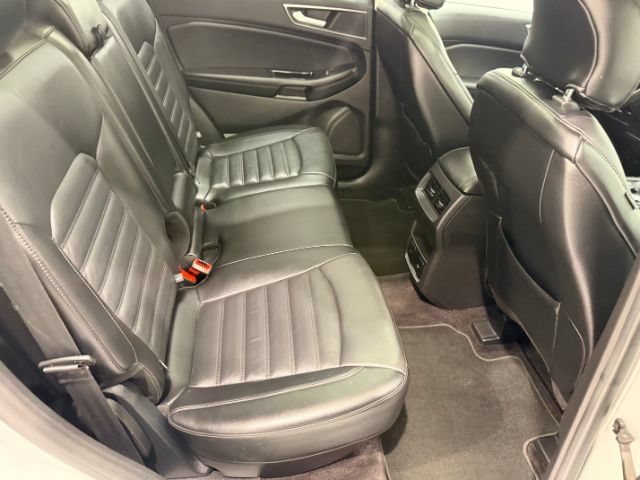 Used 2016 Ford Edge SEL w/ Equipment Group 201A AWD/4WD image 36