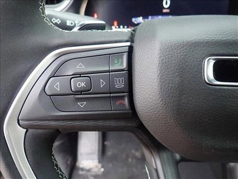 New 2026 Jeep Grand Cherokee Laredo X image 16