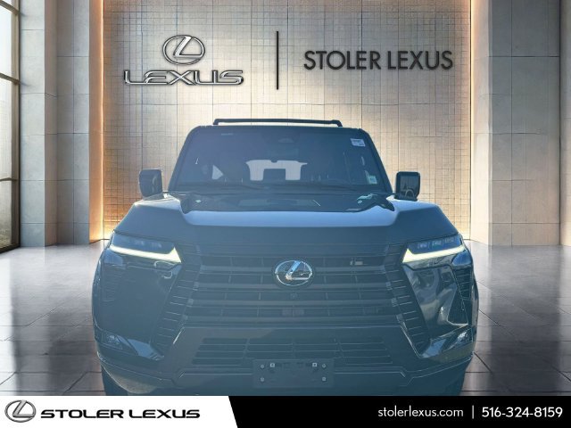 Used 2024 Lexus GX 550 w/ Accessory Package (2T) AWD/4WD image 2