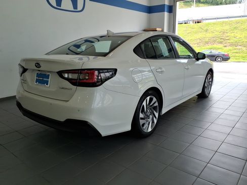 Used 2025 Subaru Legacy Limited AWD/4WD image 5