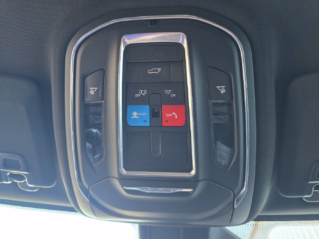 Used 2023 Jeep Grand Cherokee L Laredo AWD/4WD image 27
