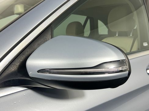 Used 2017 Mercedes-Benz GLC 300 image 12