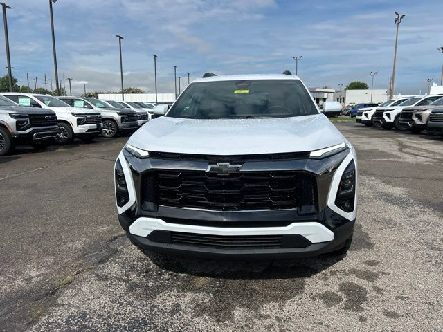 New 2027 Chevrolet Equinox ACTIV w/ Safety and Technology Package FWD image 8