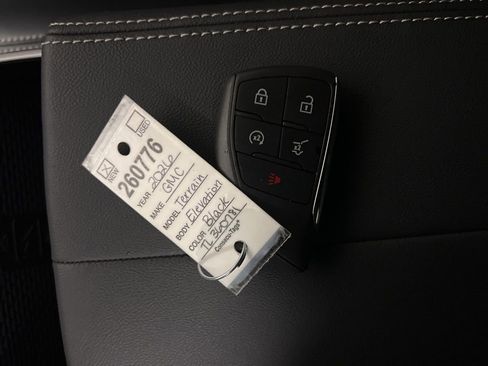 New 2026 GMC Terrain Elevation w/ Elevation Premium Package image 19