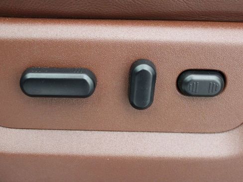 Used 2014 Ford F350 King Ranch w/ Snow Plow Prep Package image 22