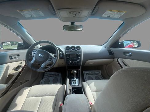 Used 2010 Nissan Altima 2.5 S w/ Premium Pkg FWD image 22