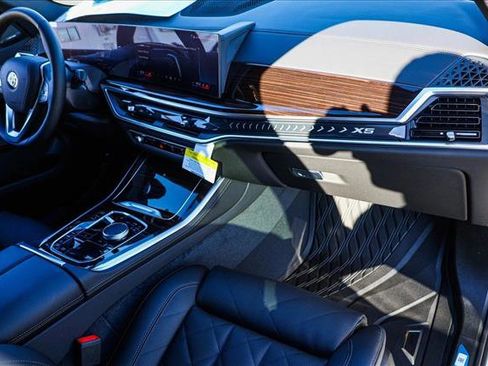 New 2026 BMW X5 xDrive40i image 24