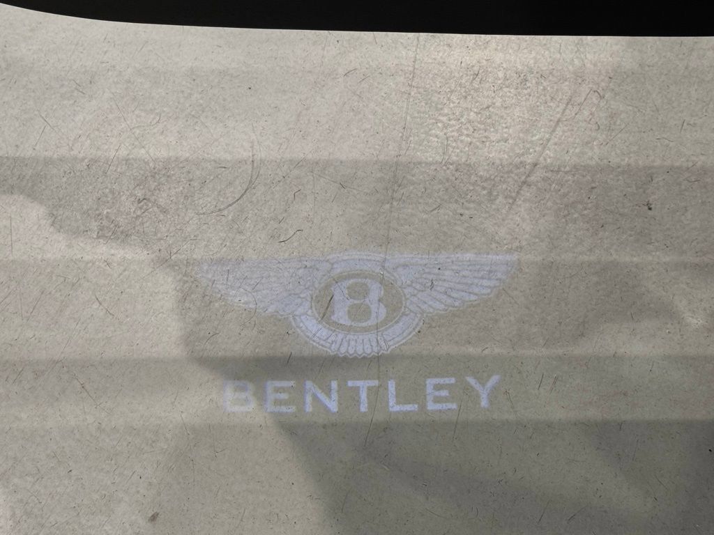 Used 2018 Bentley Flying Spur V8 AWD/4WD image 15