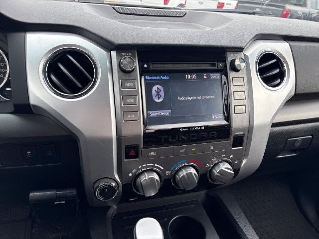 Used 2014 Toyota Tundra SR5 w/ SR5 Upgrade Package AWD/4WD image 21