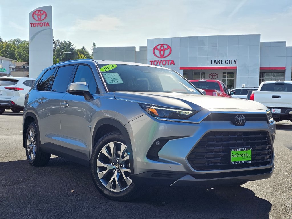 Used 2024 Toyota Grand Highlander AWD Hybrid image 1