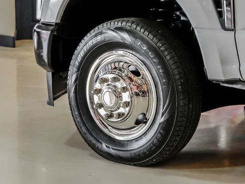Used 2024 Ford F350 XL AWD/4WD image 54