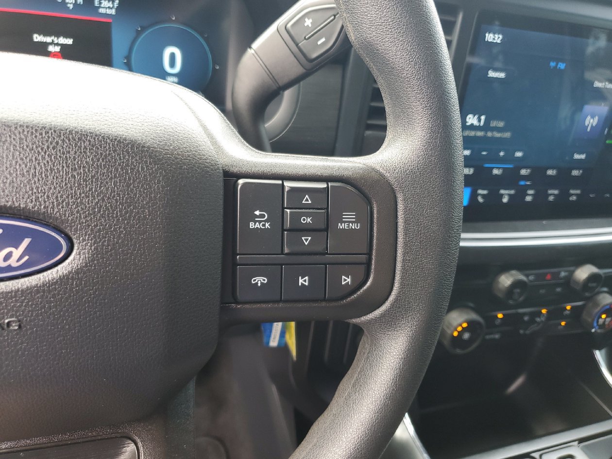 Used 2025 Ford F150 STX w/ Equipment Group 200A RWD image 27