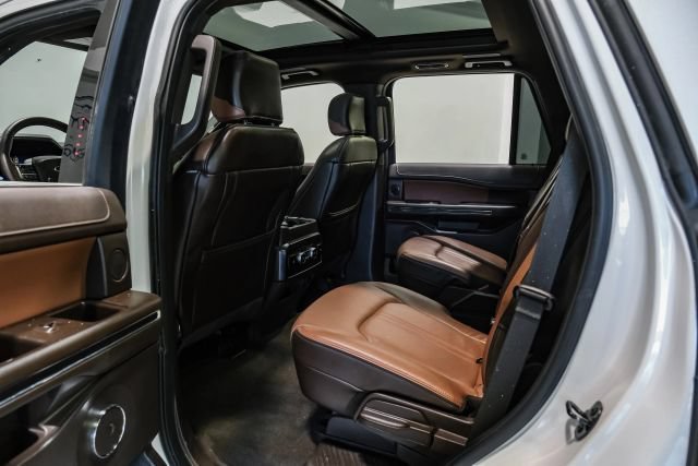 Used 2024 Ford Expedition King Ranch AWD/4WD image 34