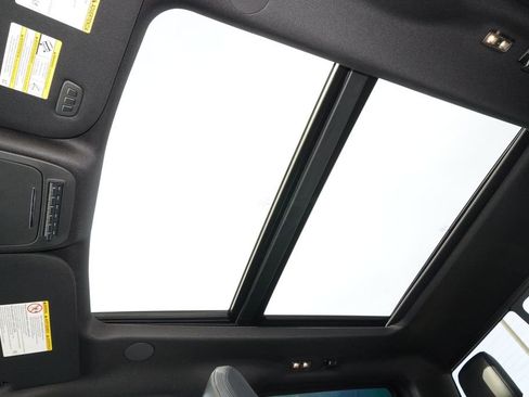 Used 2026 Ford F350 Platinum image 9