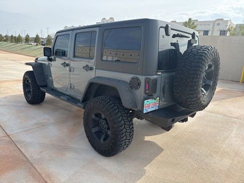 Used 2015 Jeep Wrangler Unlimited Sahara w/ Max Tow Package image 8
