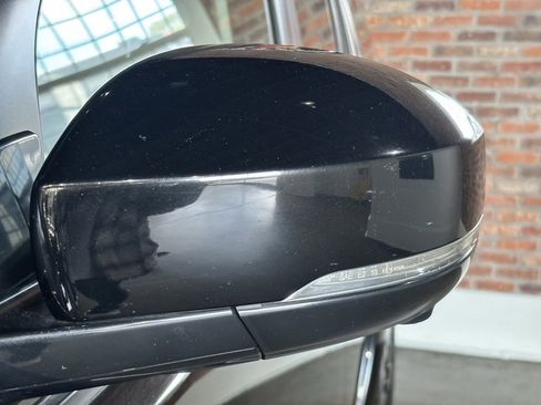 Used 2015 Land Rover LR4 HSE LUX image 13