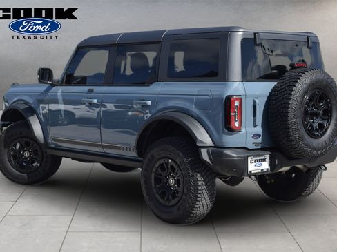 Certified 2021 Ford Bronco First Edition AWD/4WD image 3