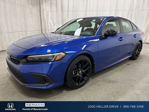 Used 2024 Honda Civic Sport image 4