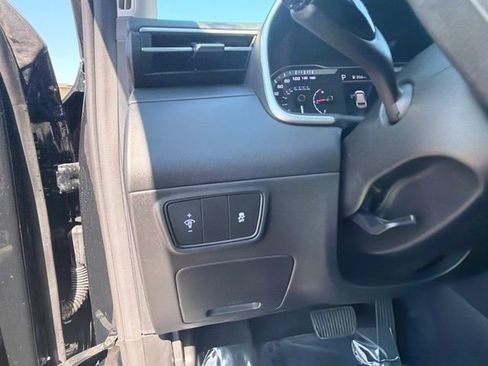 Used 2024 Hyundai Tucson SE AWD/4WD image 25