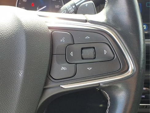 Used 2023 Buick Envision Essence FWD image 16