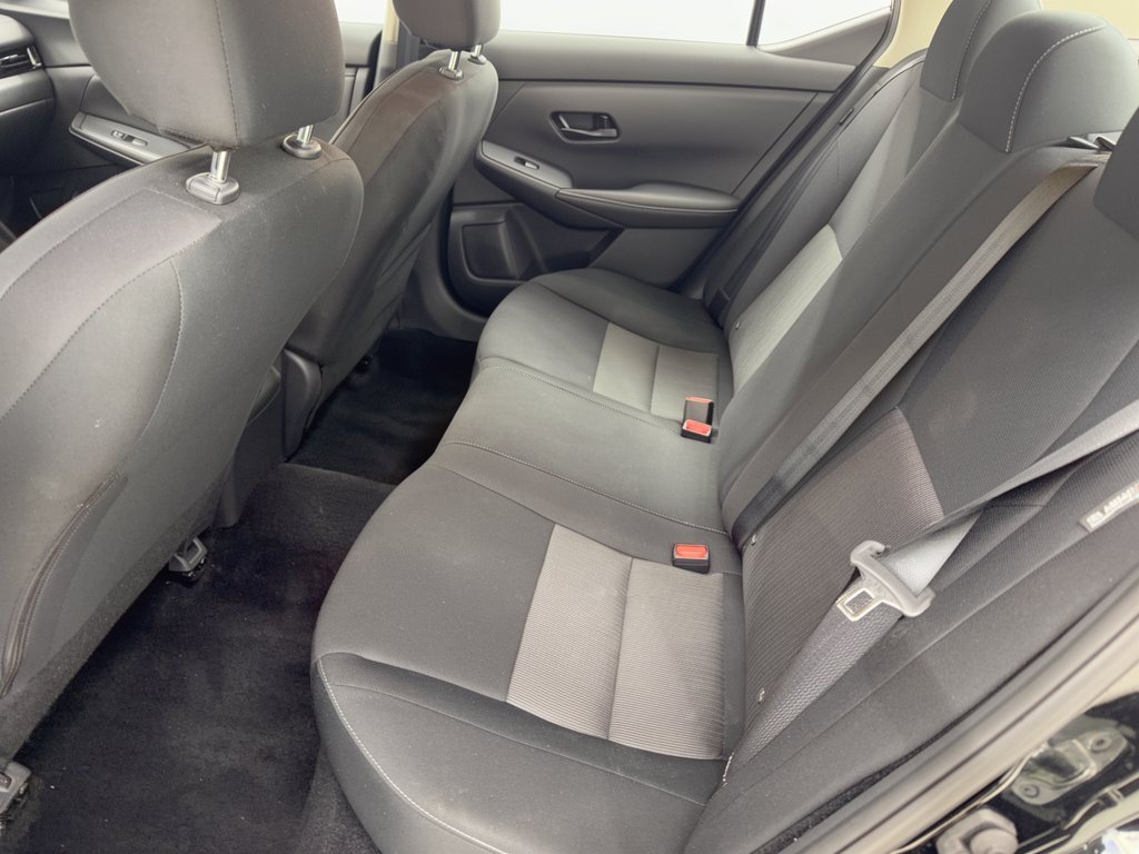 Used 2025 Nissan Sentra SV FWD image 25