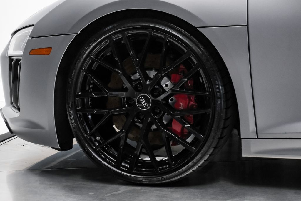Used 2018 Audi R8 V10 AWD/4WD image 59