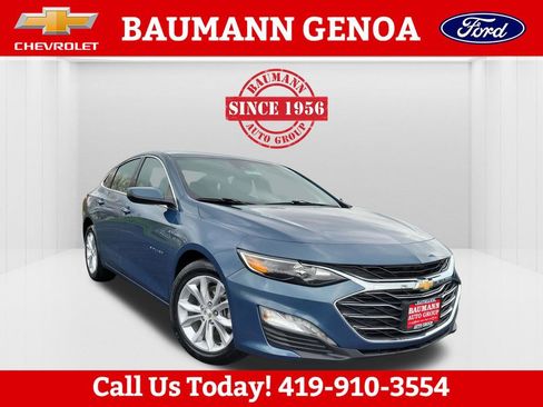 Used 2024 Chevrolet Malibu LT FWD image 1