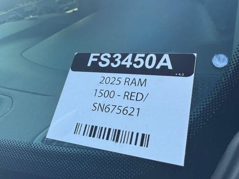 Used 2025 RAM 1500 Warlock AWD/4WD image 29