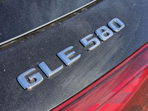 Certified 2025 Mercedes-Benz GLE 580 4MATIC image 7