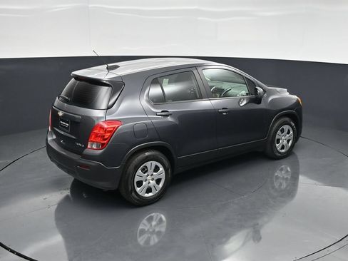 Used 2016 Chevrolet Trax LS FWD image 39