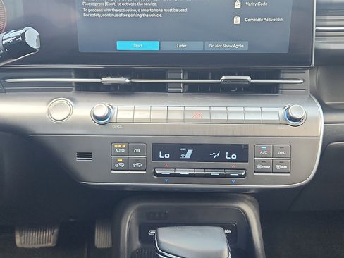 Certified 2024 Hyundai Kona SEL AWD/4WD image 18