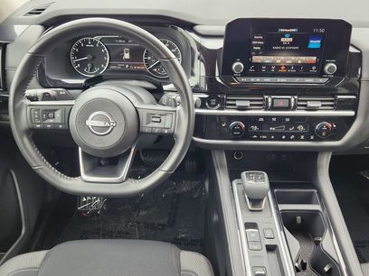 Used 2025 Nissan Pathfinder SV
