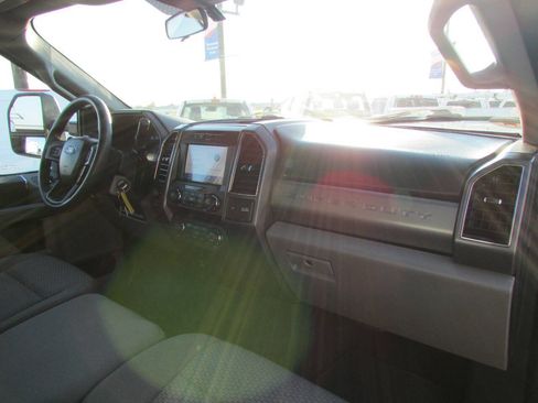 Used 2022 Ford F250 XLT image 19