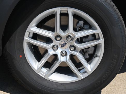 New 2025 Ford Explorer Active w/ Active Comfort Package image 32