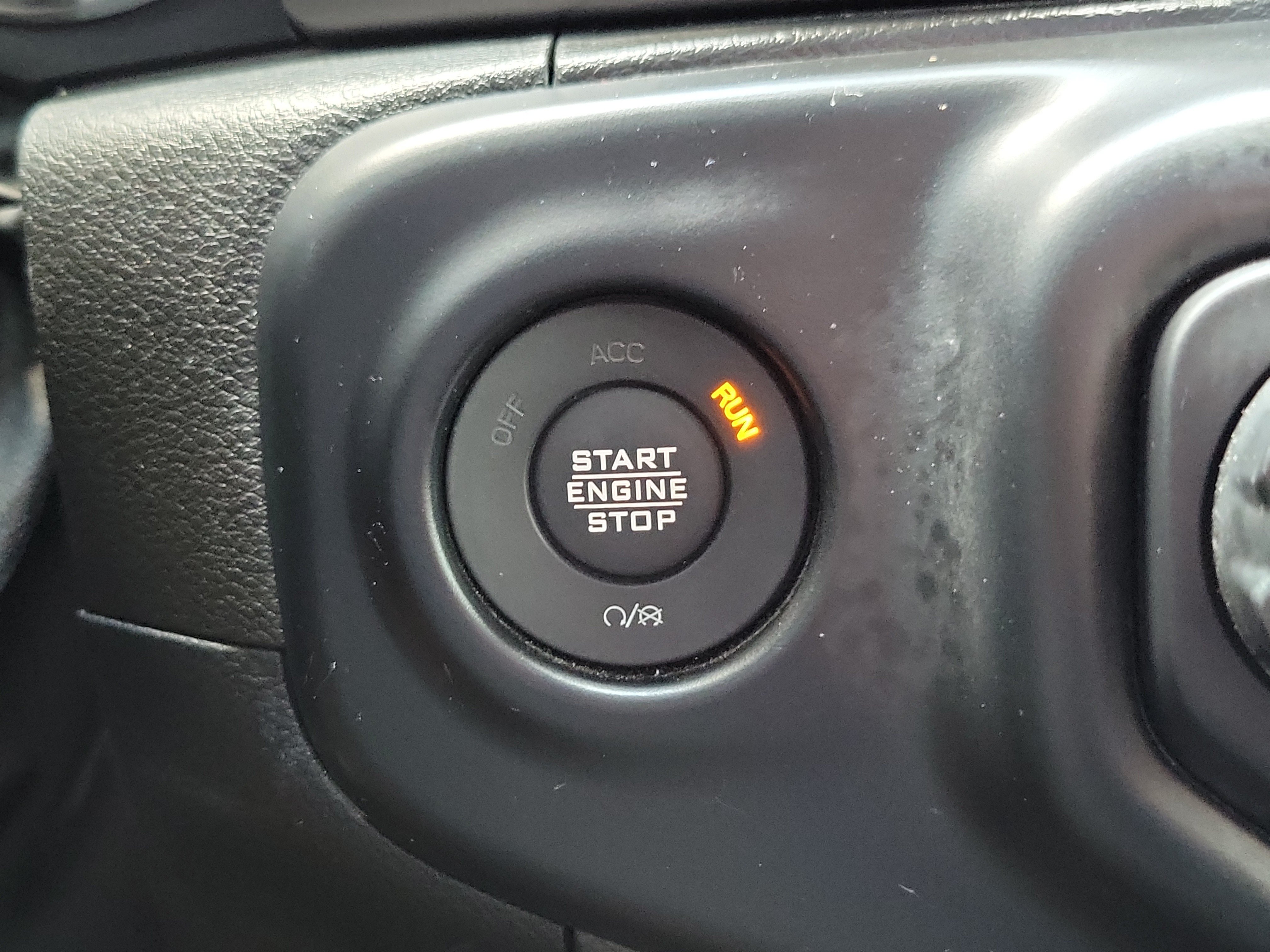 Used 2022 Jeep Gladiator Mojave AWD/4WD image 24