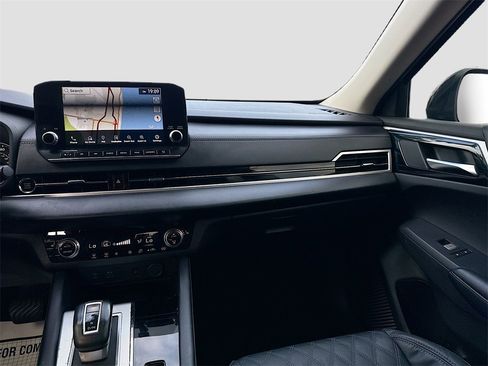 Used 2022 Mitsubishi Outlander SEL image 25