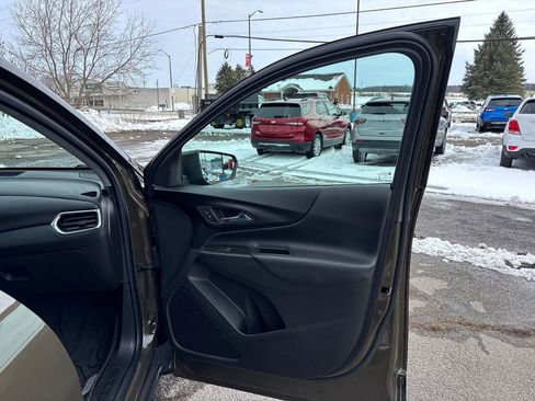 Used 2024 Chevrolet Equinox LT w/ LPO, Floor Liner Package AWD/4WD image 20