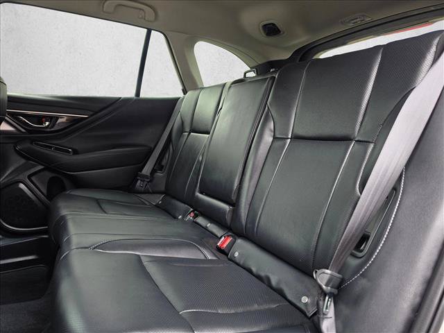 Certified 2025 Subaru Outback Touring XT AWD/4WD image 18
