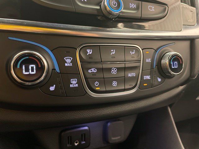 Used 2023 Chevrolet Traverse LT w/ LPO, Floor Liner Package AWD/4WD image 24