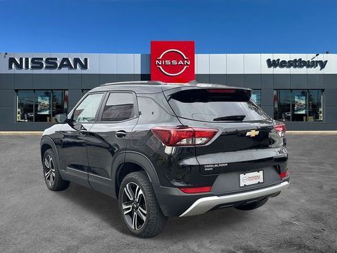 Used 2023 Chevrolet TrailBlazer LT w/ Convenience Package image 6