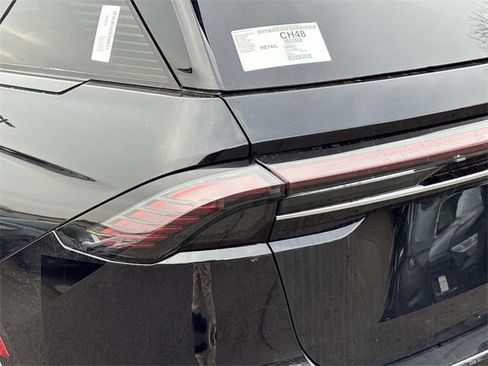 New 2026 Lincoln Nautilus Premier w/ Jet Appearance Package image 11