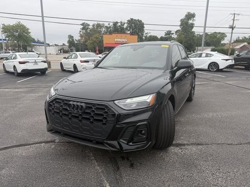 Used 2023 Audi SQ5 Premium Plus w/ Premium Plus Package AWD/4WD image 2