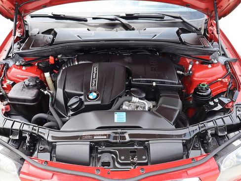 Used 2011 BMW 135i Convertible image 36