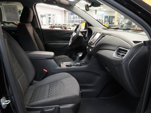 Certified 2024 Chevrolet Equinox LT image 33