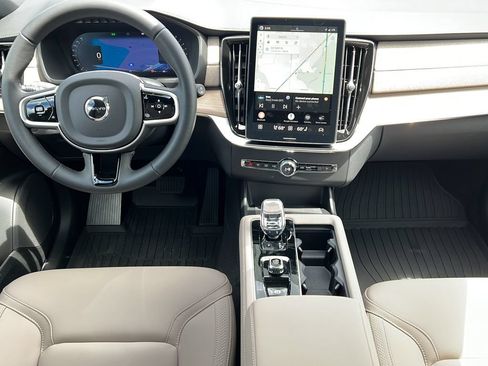 New 2026 Volvo XC90 B6 Plus AWD/4WD image 10